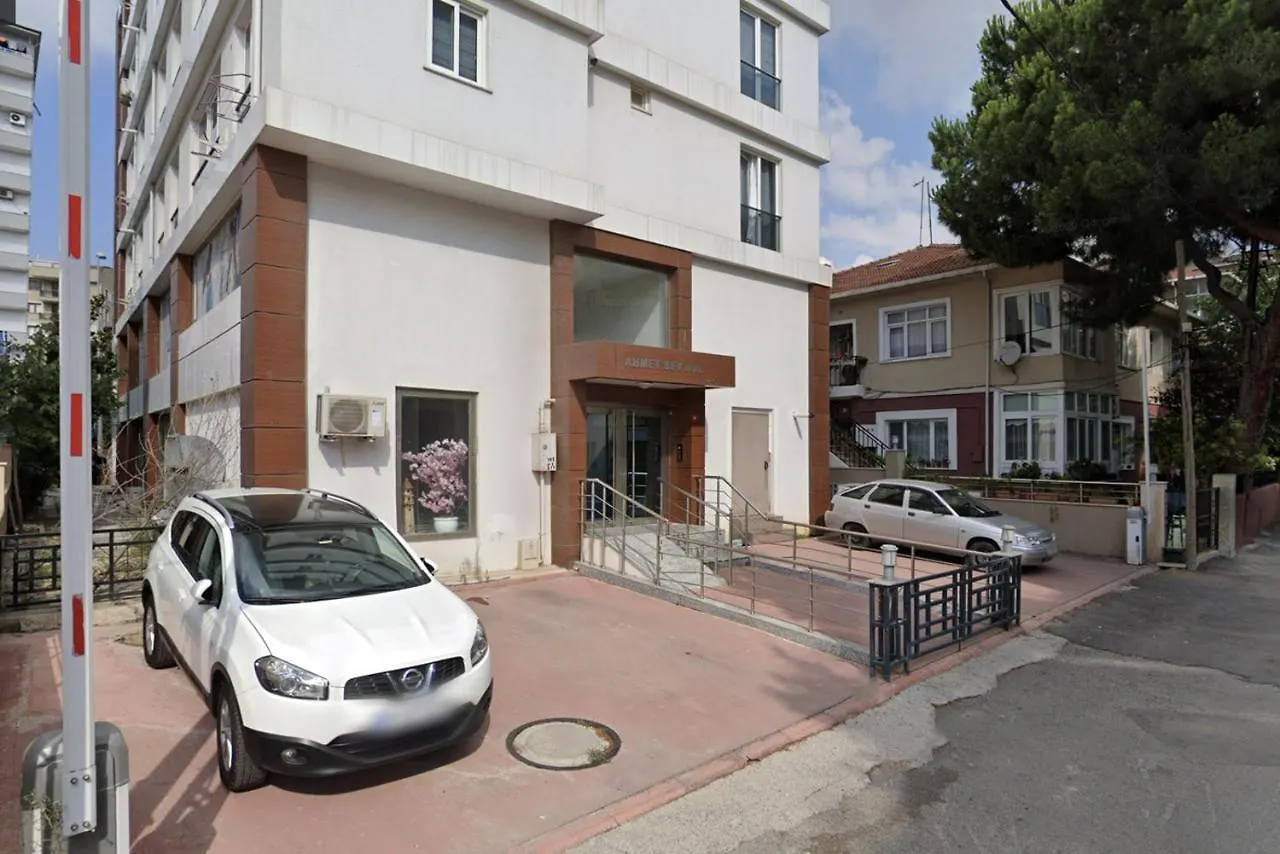 Apartment Close To The Seaside Istanboel