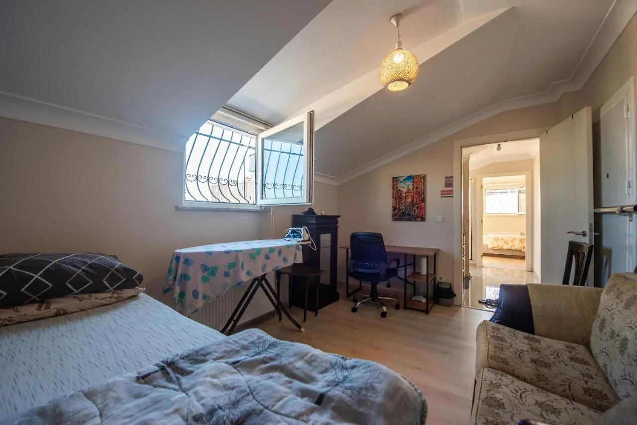 Apartment Close To The Seaside Istanboel Accommodatie bij particulieren
