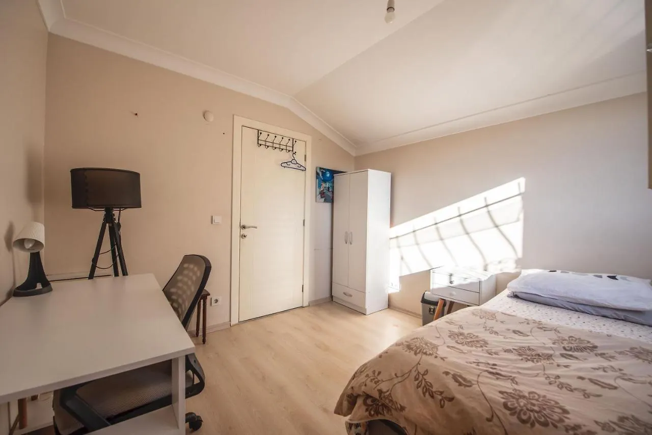 Apartment Close To The Seaside Istanboel 0*,